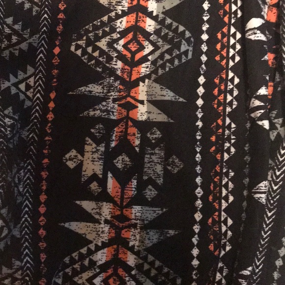 Patterned tunic - Picture 2 of 3